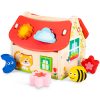 Shape sorting house New Classic Toys